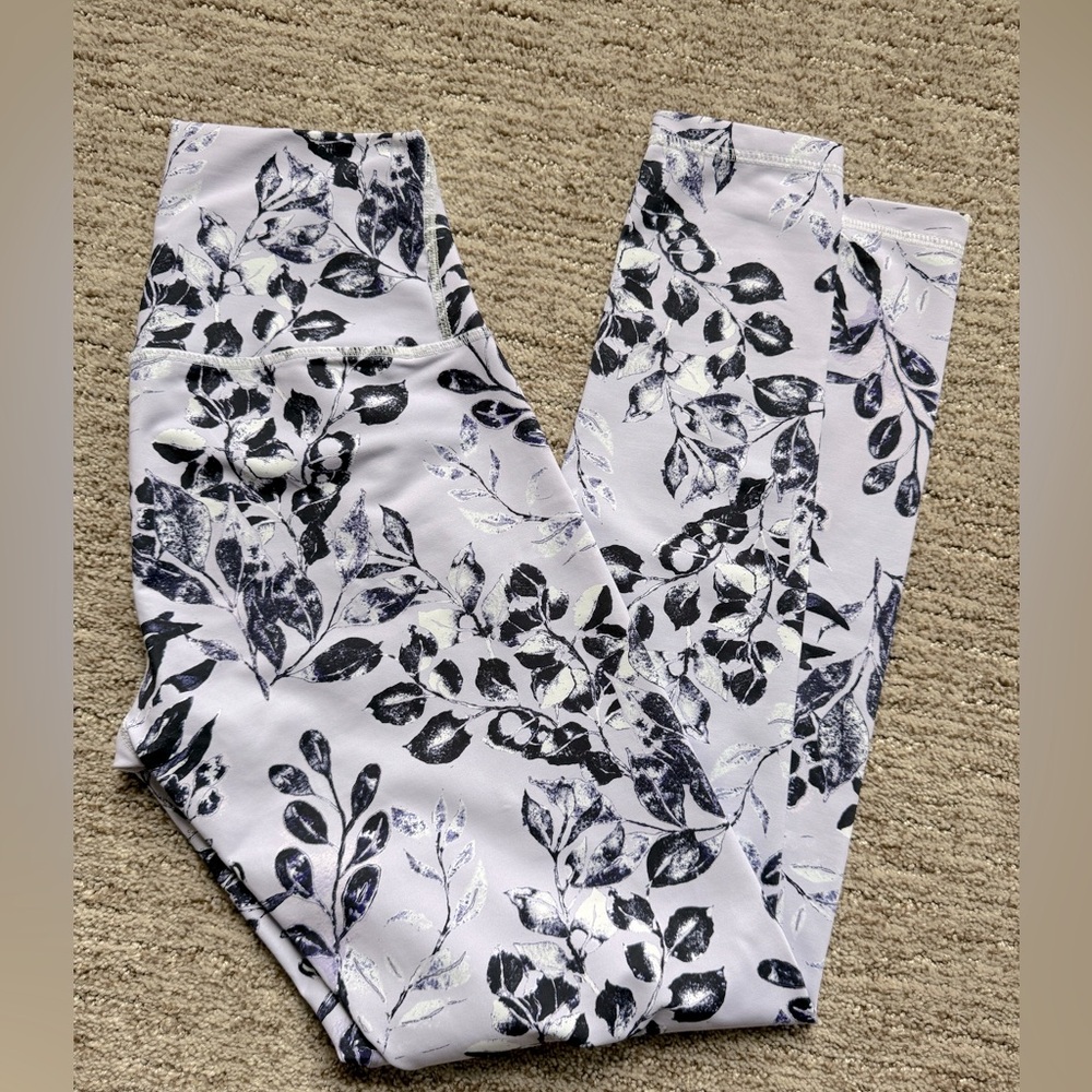 DYI Define Your Inspiration Purple Floral High Waisted Leggings sz Medium